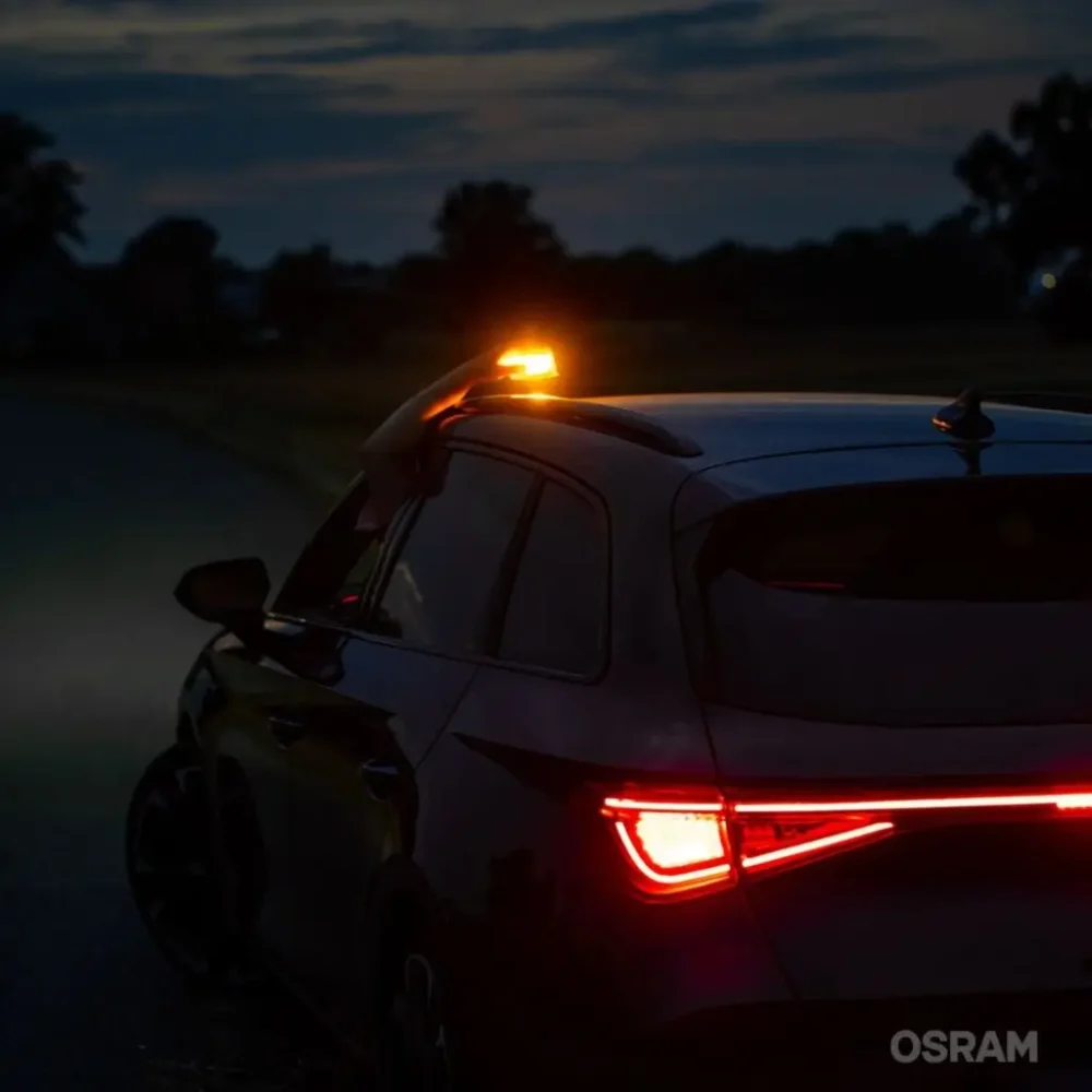 Lampa V16 z GPS – jedyna legalna w Hiszpanii od 2026 roku (DGT 3.0)