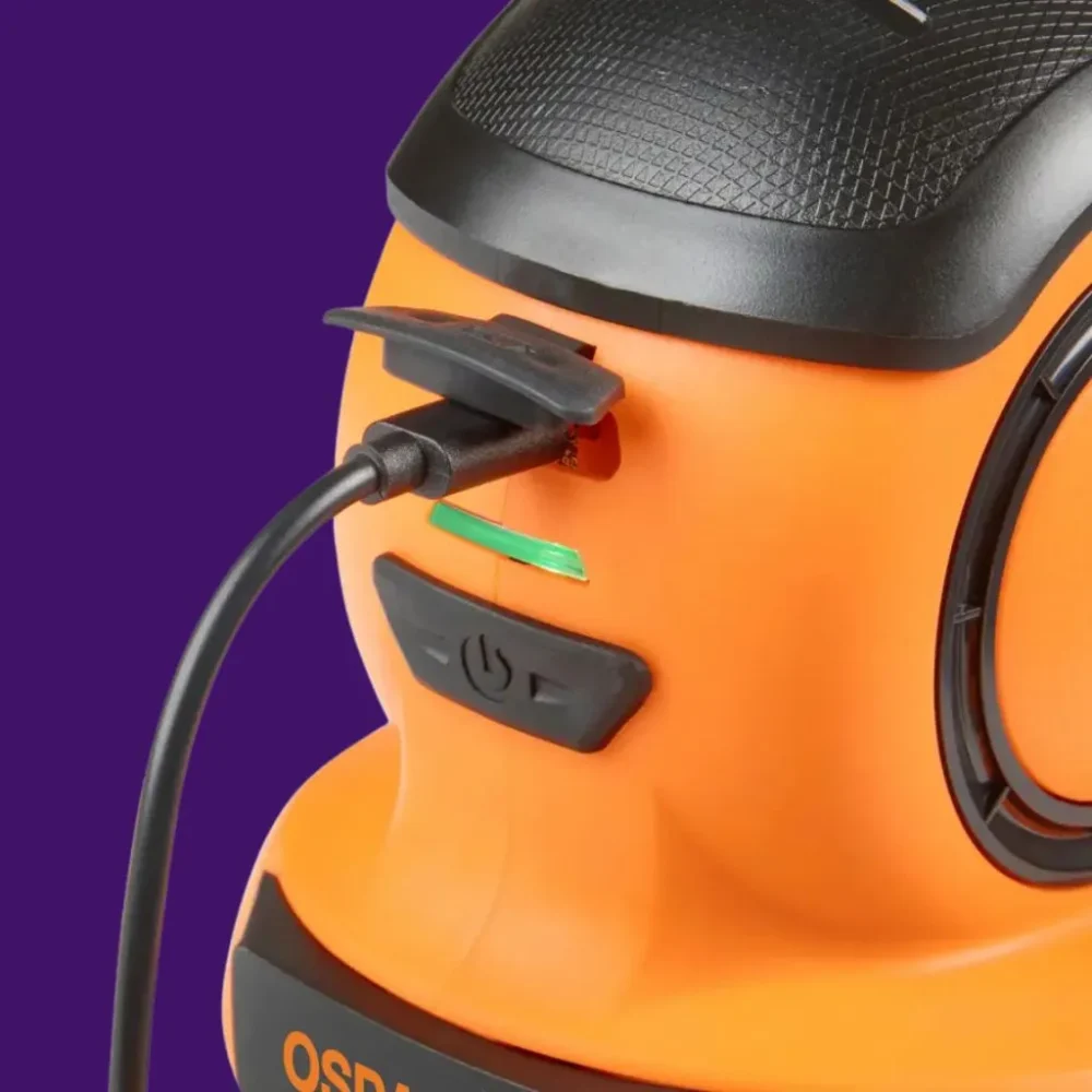 OSRAM ICEscraper 010 – ładowanie USB elektrycznej skrobaczki do szyb